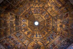 DIMEX | Vliesová fototapeta Mozaikový strop florentské křtitelnice MS-5-0901 | 375 x 250 cm| vicebarevna, měděná, hnědá