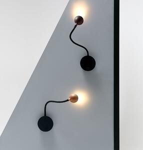 Marset A670-001 Nº8, čtecí lampička s vypínačem,LED 1x3,6W, 2700K černá/přírodní dub, délka 49cm