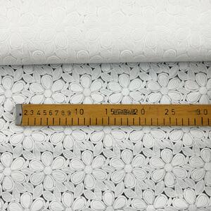 Ubrus PVC Easy Lace- krajkový - 118 D, role 132cmx22m