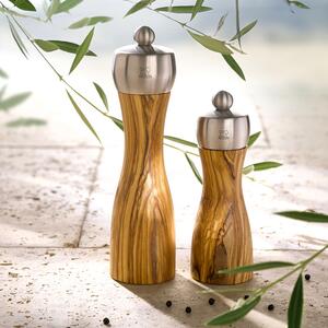 FIDJI OLIVE mlýnek na sůl 2 velikosti, olivové dřevo Výška: 15 cm