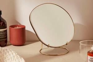 Ferm Living designová zrcadla Pond Table Mirror