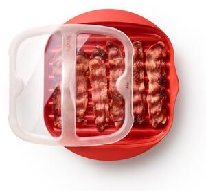 Červená plastová nádoba na přípravu slaniny Lékué Bacon