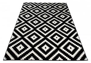 *Kusový koberec Remund černý 200x290cm