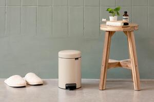 KOŠ S NÁŠLAPNÝM PEDÁLEM 5 l Brabantia - Koše do kuchyně