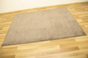 Metrážový koberec Amore 177 šedý