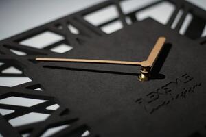 Černé antracit nástěnné hodiny 30cm