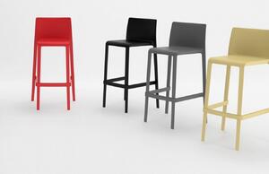Pedrali Červená plastová barová židle Volt 678 76,5 cm
