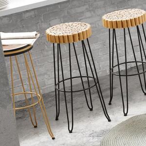 Dřevěná barová židle Kave Home Faye 74 cm se zlatou podnoží