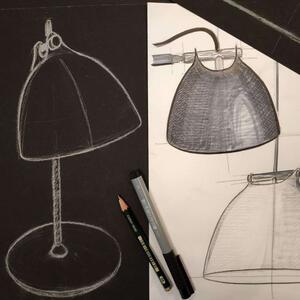 Halo Design - Århus Stolní Lampa Black/Wood - Lampemesteren