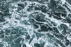 DIMEX | Vliesová fototapeta Rozbouřený oceán MS-5-2460 | 375 x 250 cm | modrá