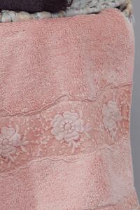 Osuška STELLA s krajkou 85x150cm. Luxusní froté osušky STELLA 85x150cm s krajkou poskytují výbornou savost a dodají Vaší koupelně osobitý styl. Růžová Rose