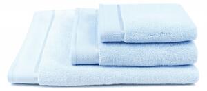  Jednobarevný froté ručník z extra jemné bavlny (mikrobavlny). Barva ručníku je světle modrá. Rozměr ručníku 50x100 cm. Plošná hmotnost 450 g/m2. Praní na 60°C