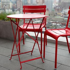 Třešňově červený kovový skládací stůl Fermob Bistro Ø 60 cm