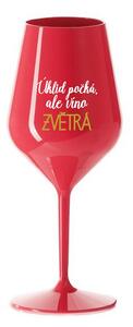 ÚKLID POČKÁ, ALE VÍNO ZVĚTRÁ - červená nerozbitná sklenice na víno 470 ml