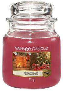Střední vonná svíčka Yankee Candle Holiday Hearth