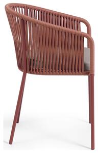 Červeno hnědá pletená židle Kave Home Yanet