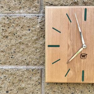 Dřevěné nástěnné hodiny Jordan
