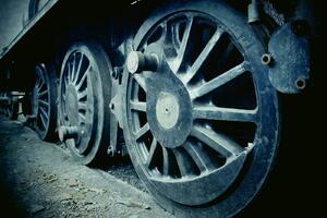 DIMEX | Vliesová fototapeta Starý parní vlak MS-5-2904 | 375 x 250 cm | modrá, šedá