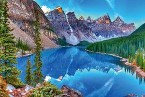DIMEX | Vliesová fototapeta Moraine Lake MS-5-3049 | 375 x 250 cm | zelená, modrá, šedá