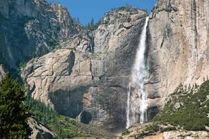 DIMEX | Vliesová fototapeta Yosemitský park MS-5-3165 | 375 x 250 cm | zelená, modrá, šedá