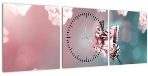 Obraz - Motýl mezi květy (s hodinami) (90x30 cm)