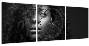 Obraz - Portrét ženy (s hodinami) (90x30 cm)