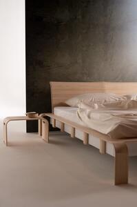 Designová postel z masivu Konstanz 180 světlá, bílý dekor