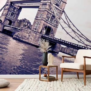 Fototapeta Městská architektura Londýna - most Tower Bridge ve Velké Británii