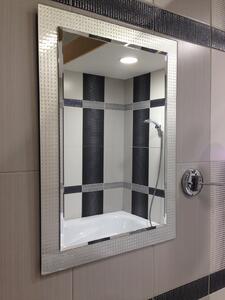Zrcadlo do pokoje ložnice předsíně chodbu dekorativní s aplikacemi DAGMAR 50 x 70 cm s fazetou 10 mm s podkladem ze strukturovaného postříbřeného skla 226-233