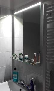 Zrcadlo do koupelny s LED osvětlením a poličkou - 50 x 70 - Orion