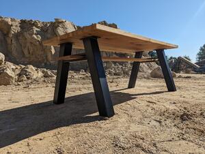 Jídelní stůl z dubového masivu Bridge v industriálním designu Velikost Desky: 1500x900 (mm)