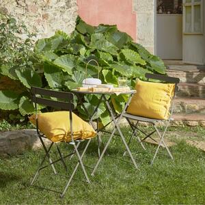 Tmavě zelený zahradní set dvou kovových židlí a stolu Kave Home Alrick