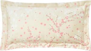 Povlak na polštář z bavlněného saténu s květinovým potiskem Sakura