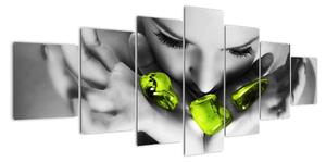 Moderní obraz - zelené kameny v dlani (210x100cm)