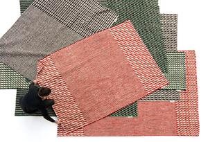 Nanimarquina Kelimový koberec Blur Red Rozměr: 170x240 cm