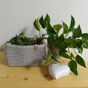 Háčkovaný košík čtverec 20x20cm Barva: Světle šedá