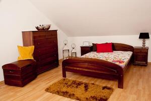 MPE, PAVLA 160x200 postel z masivního dřeva, dekor borovice, olše, dub, ořech
