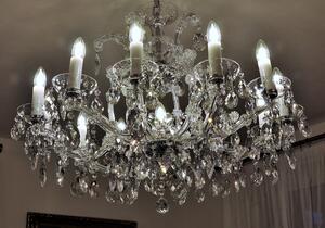 12-ti plamenný stříbrný křišťálový lustr Marie Terezie s úpravou pro nízký strop