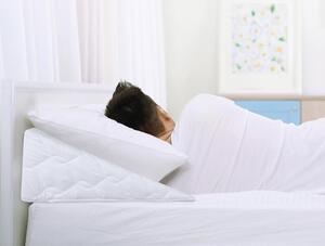 Bellatex Klínový podhlavník s proševem pro pohodlné čtení v posteli