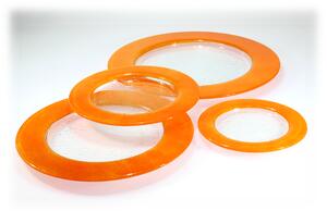 BDK-GLASS Kulaté talíře BAND - s oranžovým okrajem Průměr: 32cm