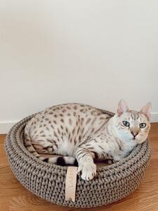 Pelíšek pro kočky Labbvenn Coco hnědý 45 cm
