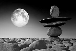 Tapeta kameny v černobílém měsíčním světle