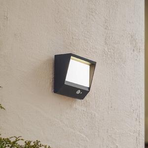 Lucande LED solární nástěnné svítidlo Dava, výška 14 cm, hliník, senzor