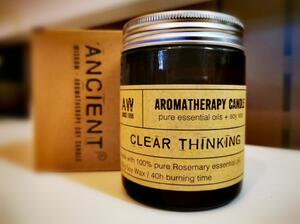 AWM - Čistá Mysl, přírodní Aromaterapeutická svíčka 200g ze sójového vosku a esenciálního Olej z Rozmarýnu, dlouhá doba hoření 40h