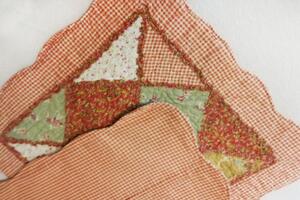 Povlak na polštář provence patchwork oranžovo-cihlový 45x45cm