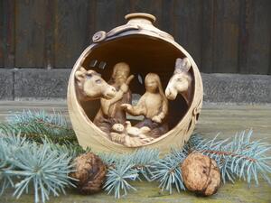 Betlém režný, svítící s ježíškem v jesličkach, Josefem, Marii,oslíkama.na jednu čajovou svíčku