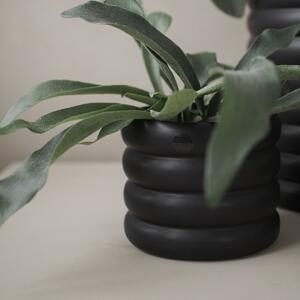 DBKD Květináč Mud Medium - Black DK107 2