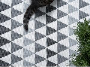 Plastový koberec Tribus grey 70x120, Lina Johansson Švédsko