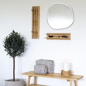 Nordic Living Kovové závěsné zrcadlo Bangel 50 x 47 cm