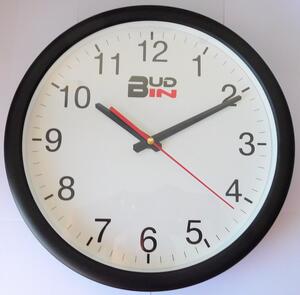 Klenoty Budín - Černé nástěnné čitelné plastové hodiny BUD-IN C2215 (Klenoty Budín - Černé nástěnné čitelné plastové hodiny BUD-IN C2215)
